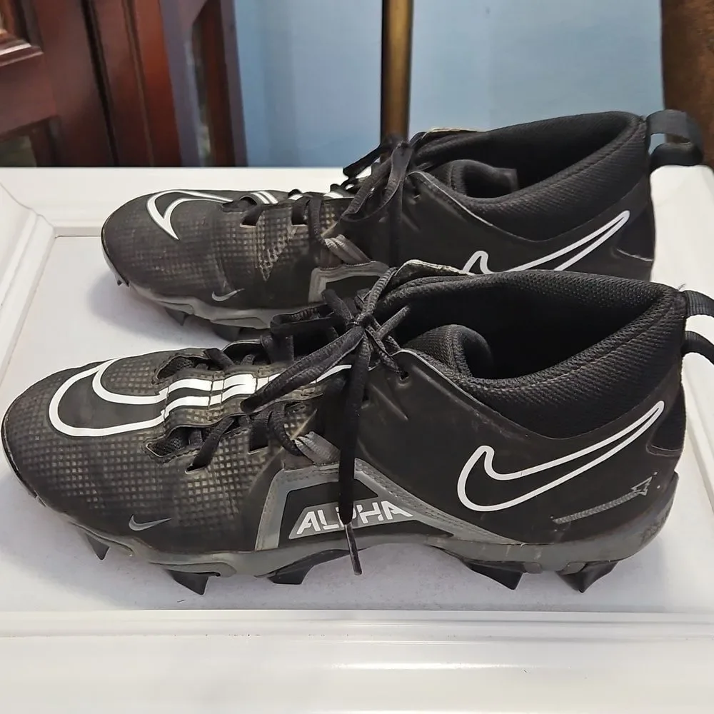 Nike Men's Alpha 3 Menace Black Football Cleats Size 10